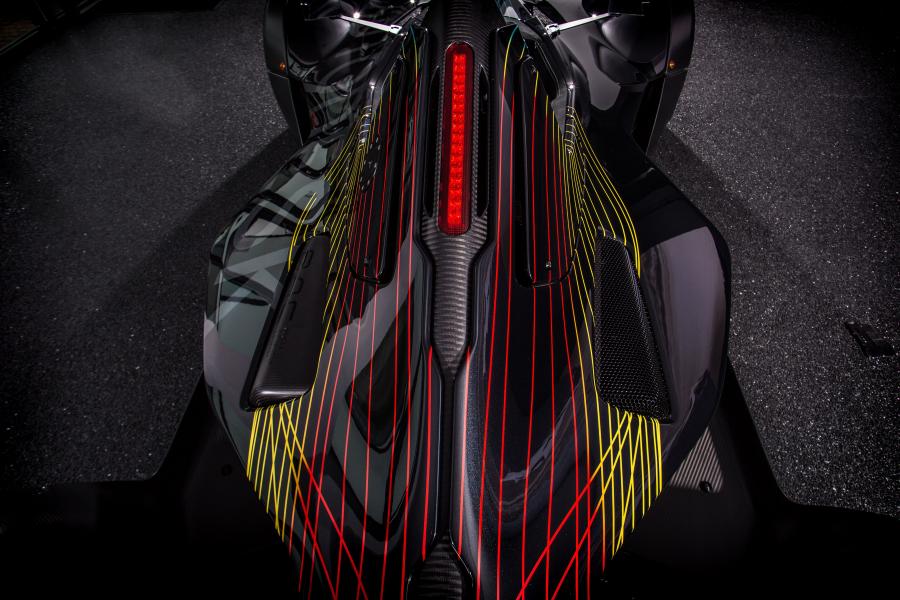 Детали экстерьера BAC Mono Art Car 2017 года  (фото 8 из 18)